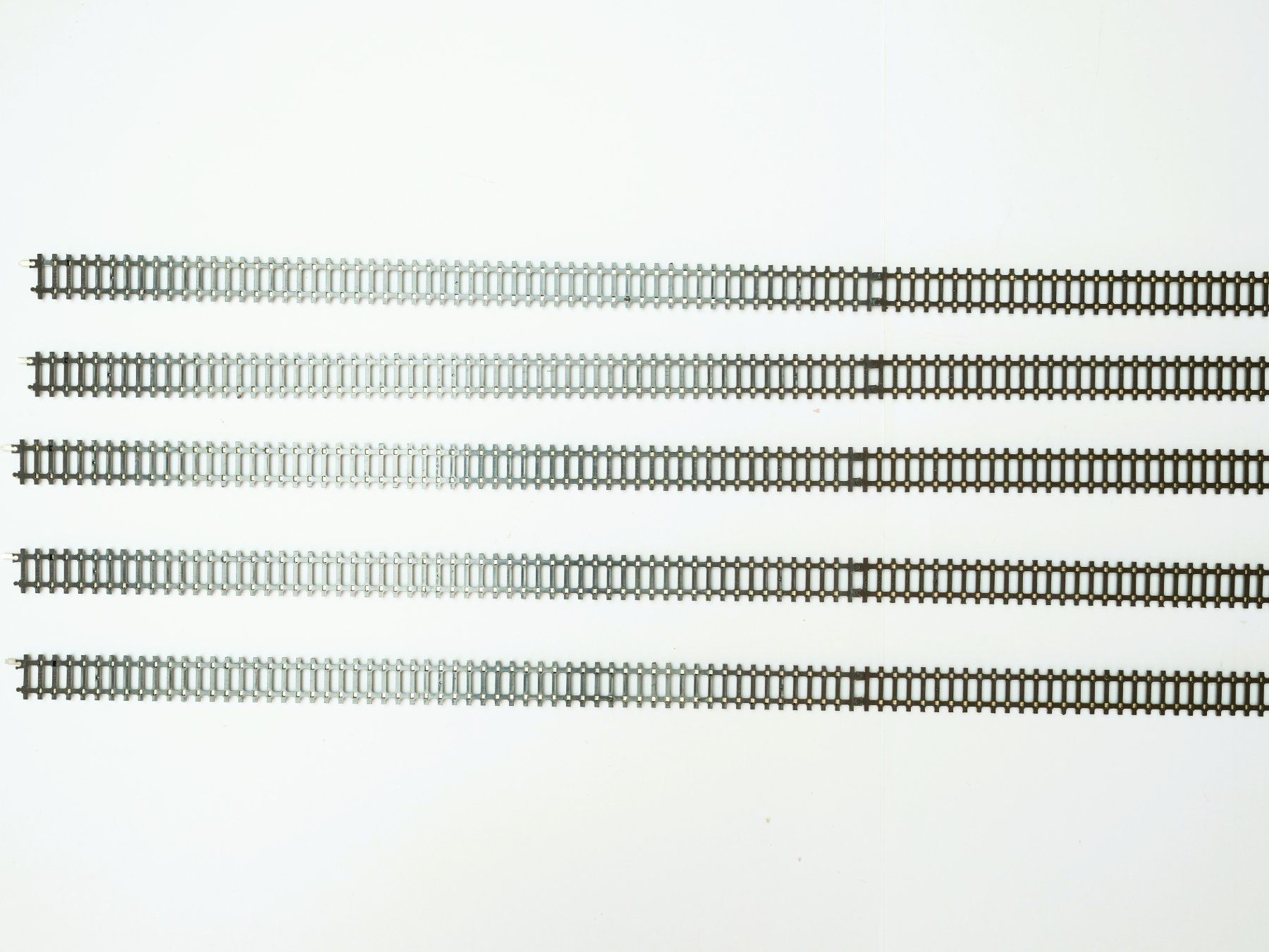 Märklin Modelleisenbahnen: 5x märklin 8594 (85941) Flexgleis Länge 660 mm – Gebraucht aus Zürich von narrow_gauge 3