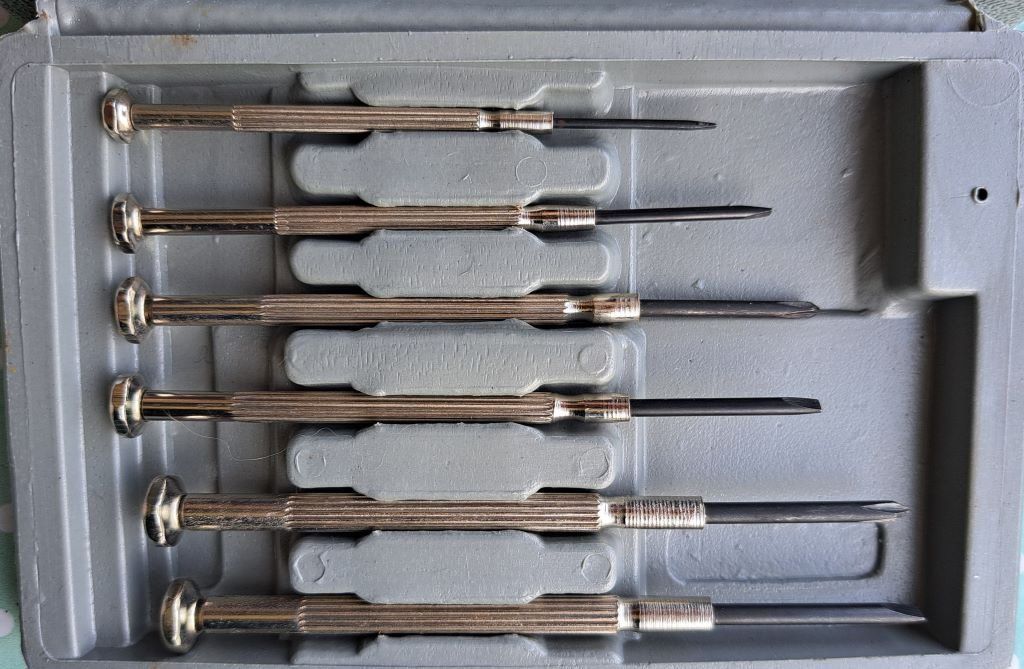 Tutti gli attrezzi: Feinmechaniker-Werkzeug, 25-teilig – Usato da Schlieren venduto da Rcaliforni 3