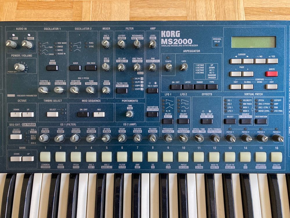 Korg Musikinstrumente: Korg MS2000 - Analog Modeling Synthesizer – Gebraucht aus Solothurn von PHEG 1