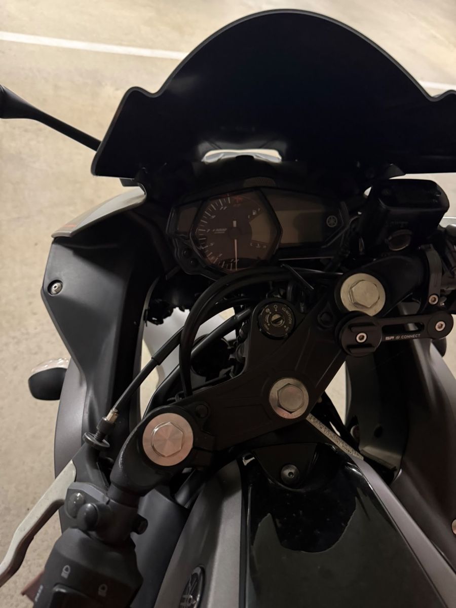 Yamaha Strada: YAMAHA YZF R3 – Usato da Lausen venduto da nik_8rnn 4