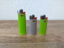 3 BIC Feuerzeuge