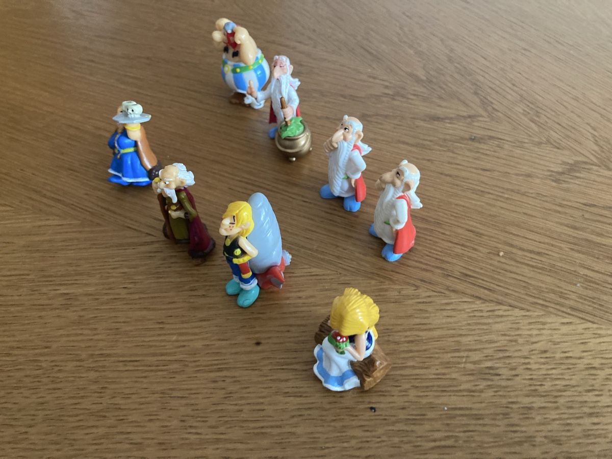 Statuette: Asterix Überraschungsei Figuren – Usato da Staad SG venduto da gab_7dr9 2