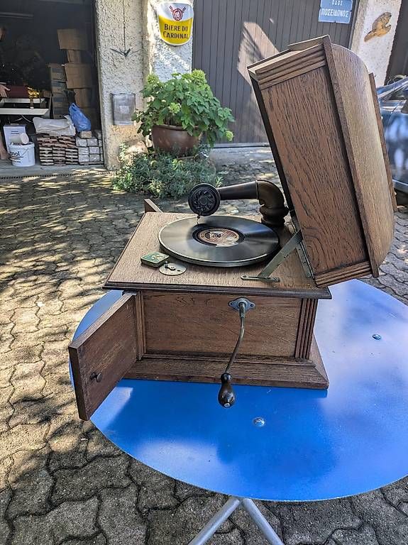 Tourne-disques: Grammophon mit Shellacplatten – D'occasion à Sursee par Buholz0 3