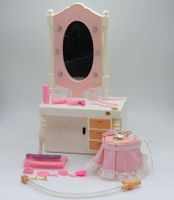 Mattel Barbie Frisierkommode