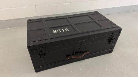 Schöne Offizierskiste Schweizer Armee mit 2 Schlüssel