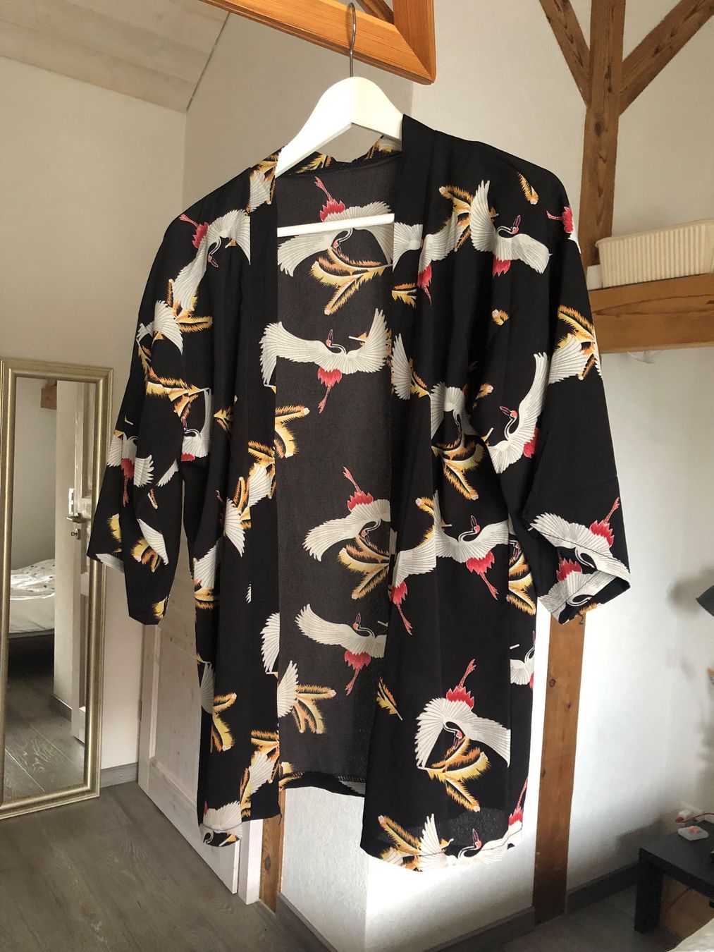 Arte internazionale: Kimono noir imprimé grues - taille S – Usato da St-Aubin FR venduto da Tiweety 4
