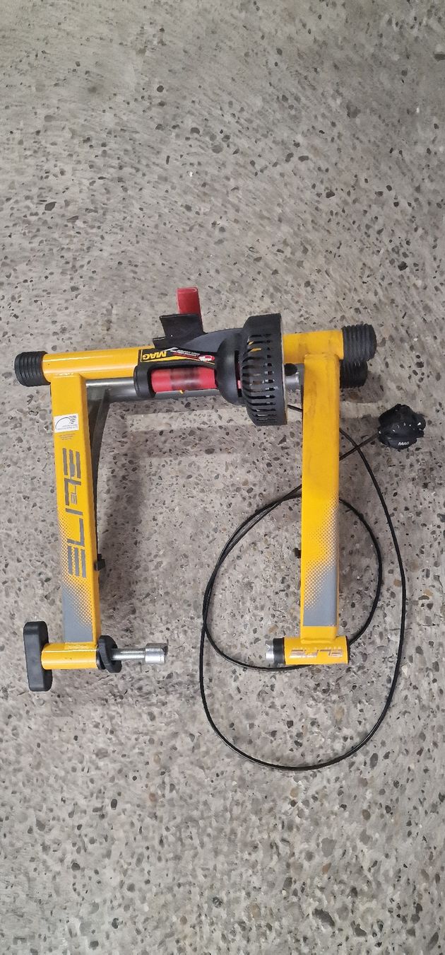 Hometrainer: Elite Mag Rollentrainer velo sport – Usato da Gossau SG venduto da Gossau_CH