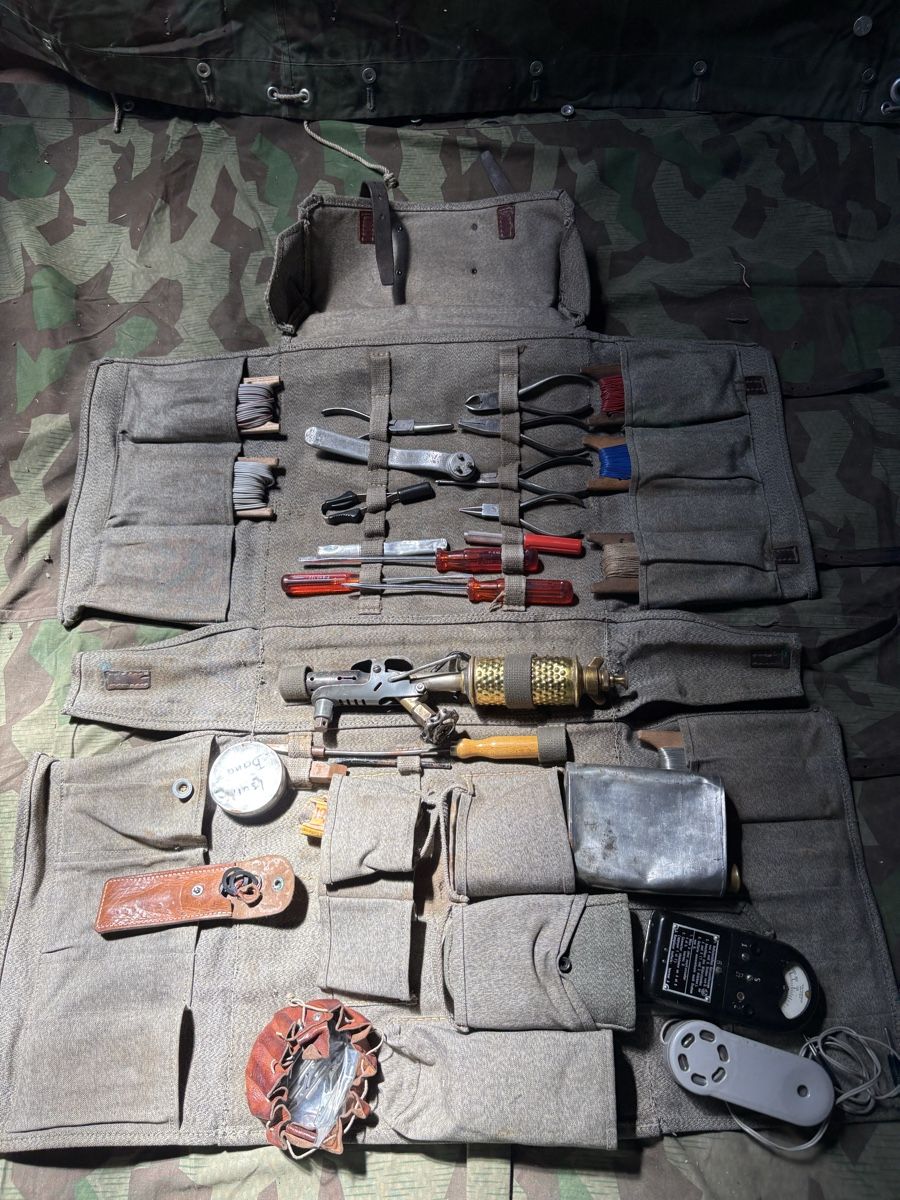 Schweizer Armee Borse: Schweizer Armee Tasche für Ftg D – Usato da Wil ZH venduto da El_Bicho 3