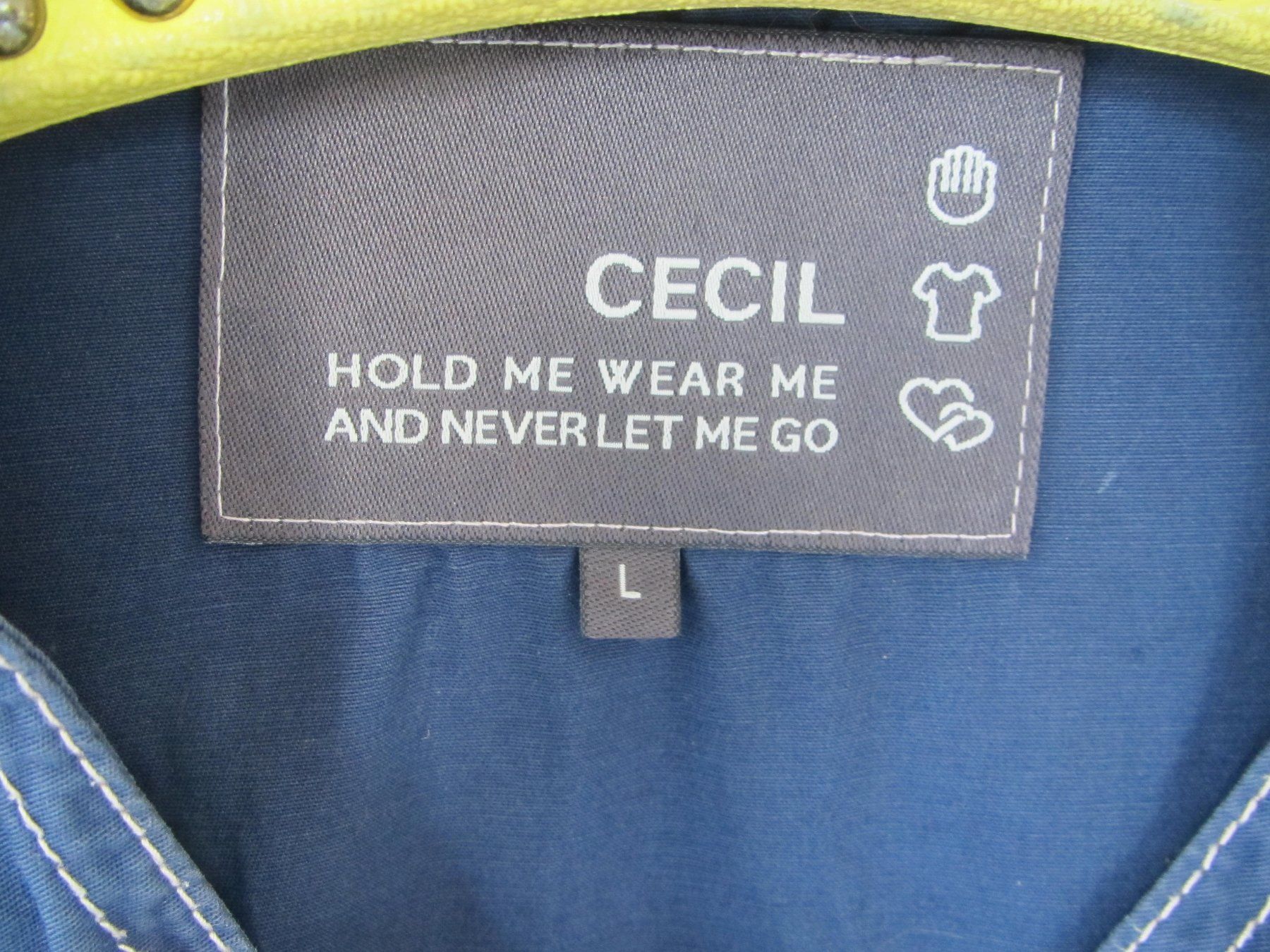 Cecil Vestes: VESTE CECIL L – D'occasion à Murten par Selliot 1