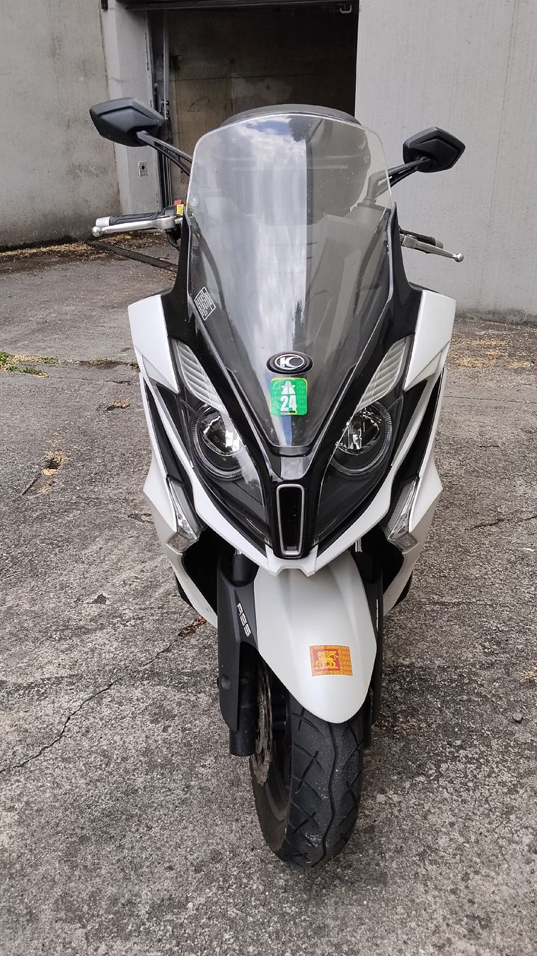 Kymco Scooter: Kymco 350 Downtown  – Usato da Rüschlikon venduto da Walterwdb 2