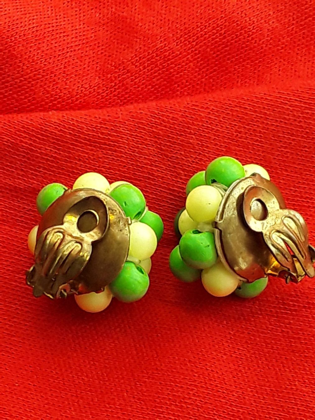 Ohrringe & -stecker: Vintage Ohrclips 50er Jahre – Gebraucht aus Zürich von helsan 2