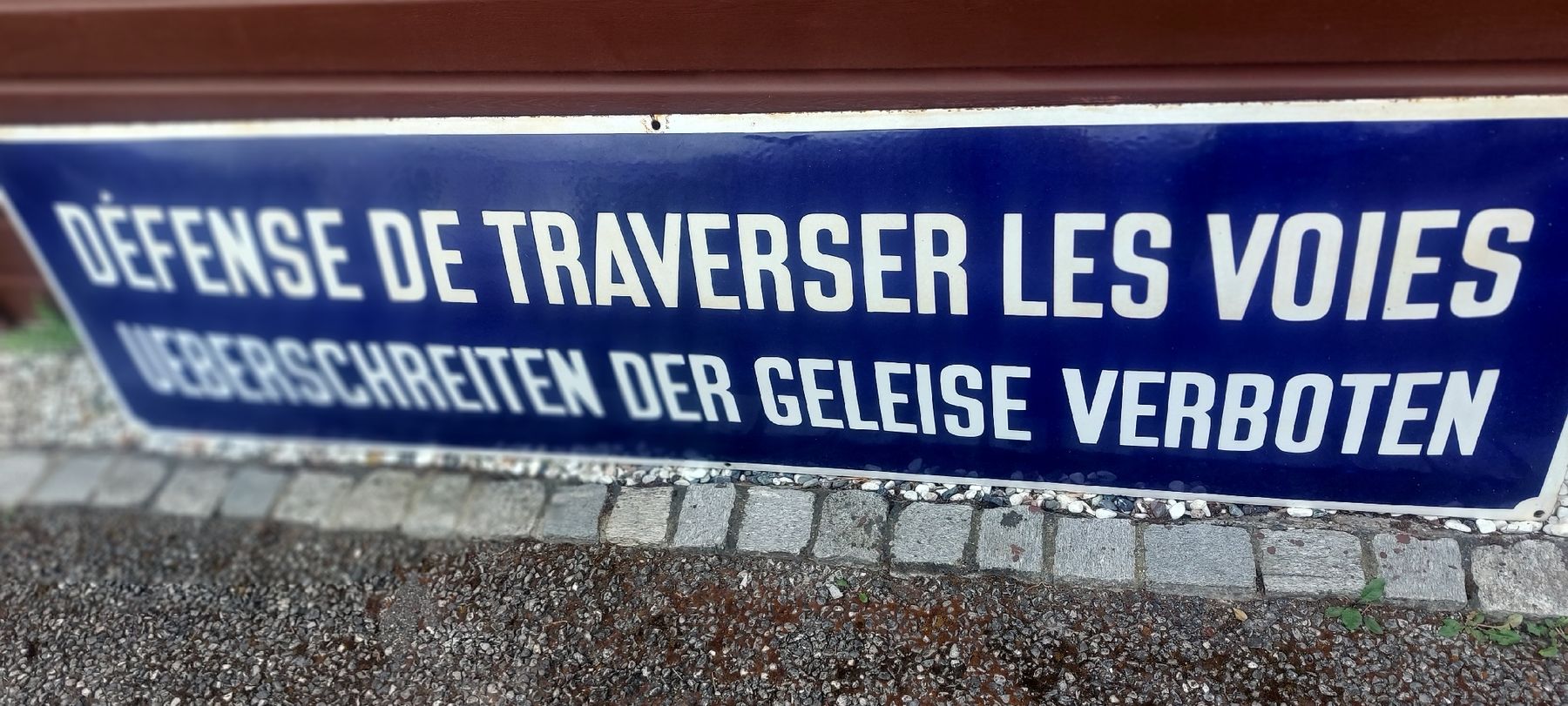 SBB/CFF/FFS Schilder: Schönes SBB Schild – Gebraucht aus Twann von emmilein