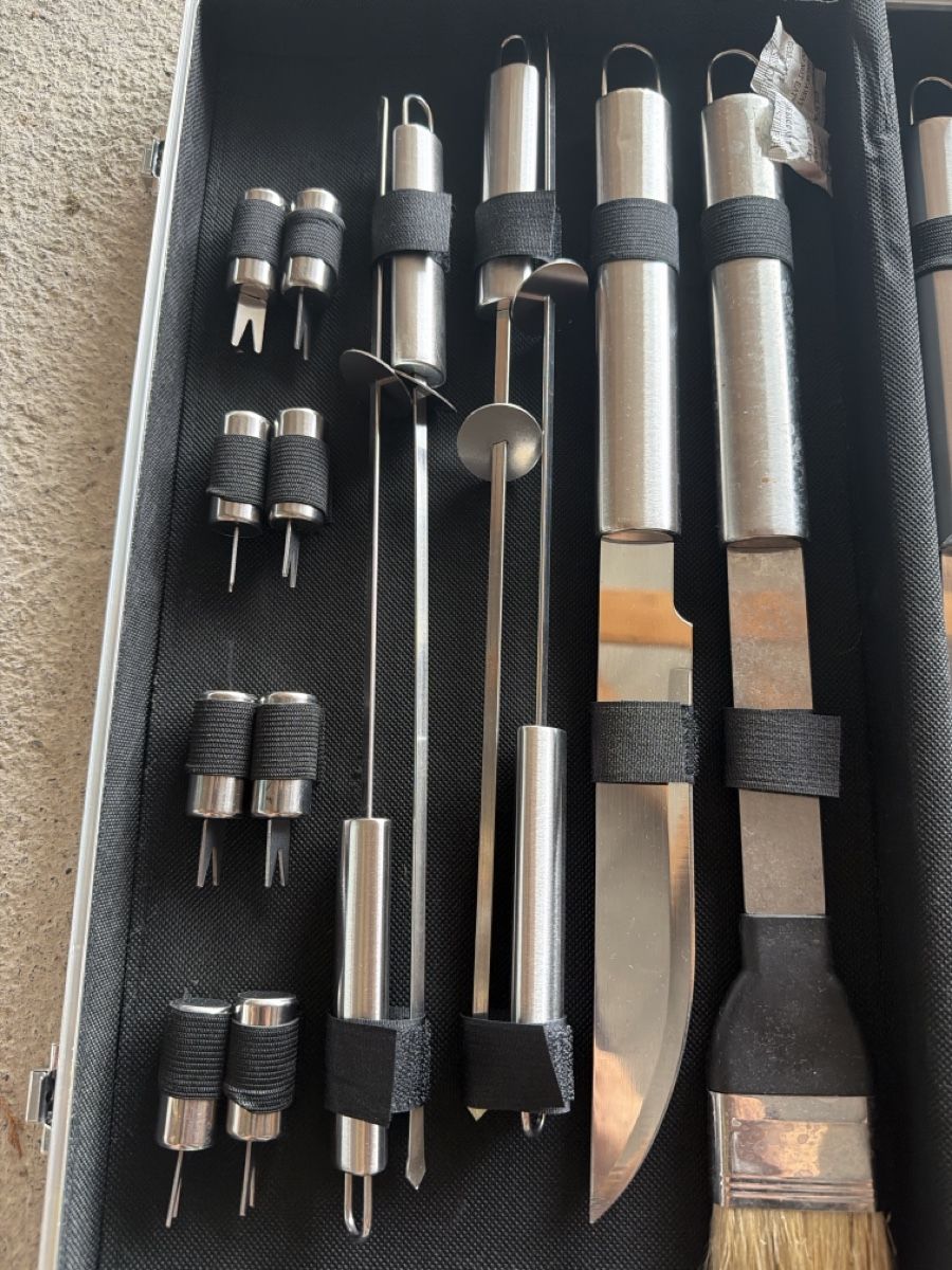 Bestecksets: Grillbesteck Set Edelstahl mit Koffer neu – Neu (gemäss Beschreibung) aus Dallenwil von AlexGGG 1