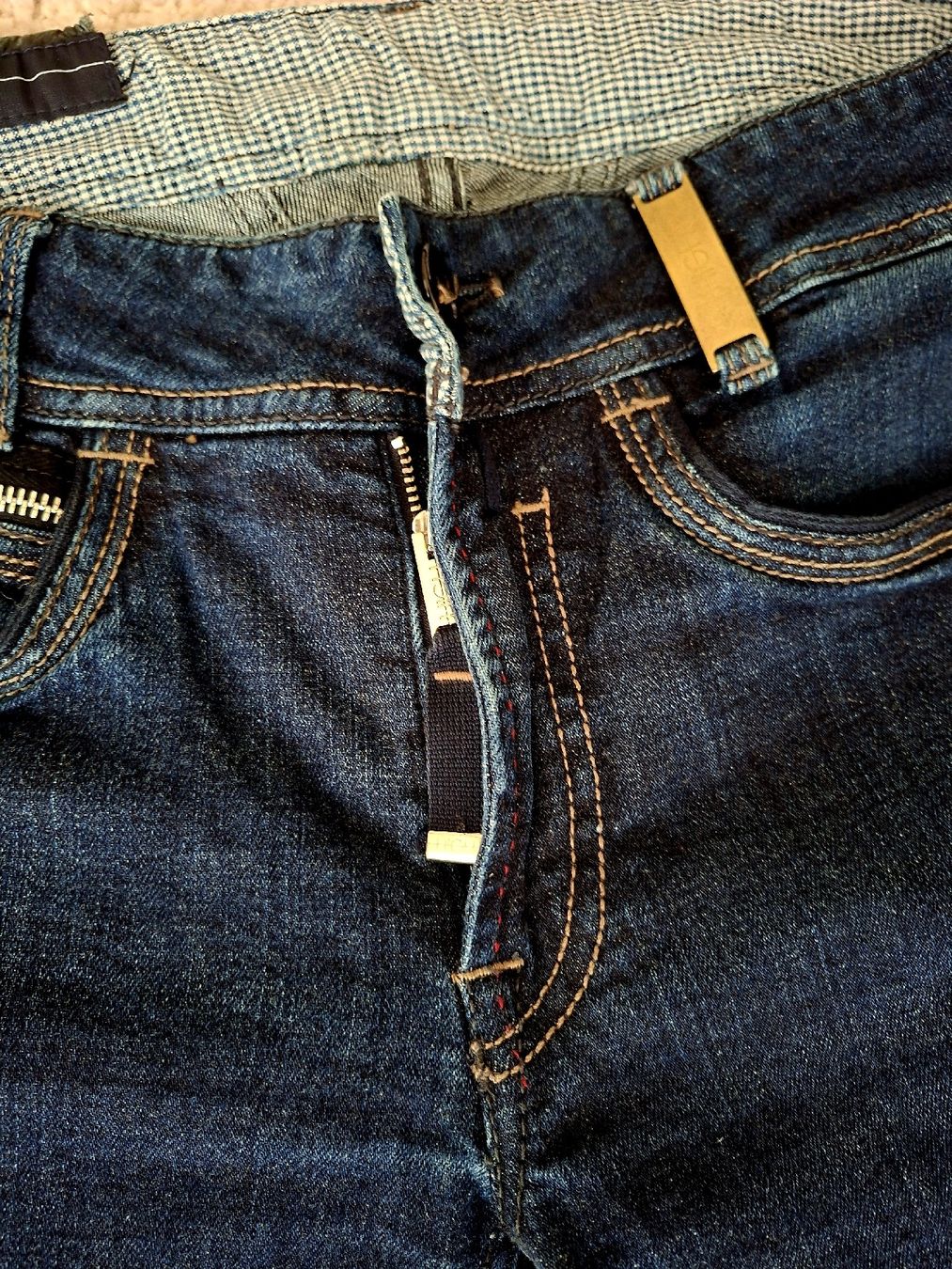High Jeans: HIGH use Jeans dunkelblau Grösse 42 – Neu (gemäss Beschreibung) aus Basel von Cerich 2