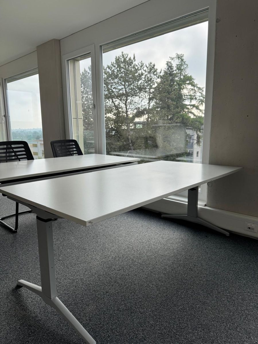 Scrivanie: Schreibtisch Büro – Usato da Kreuzlingen venduto da jup_72z9 3