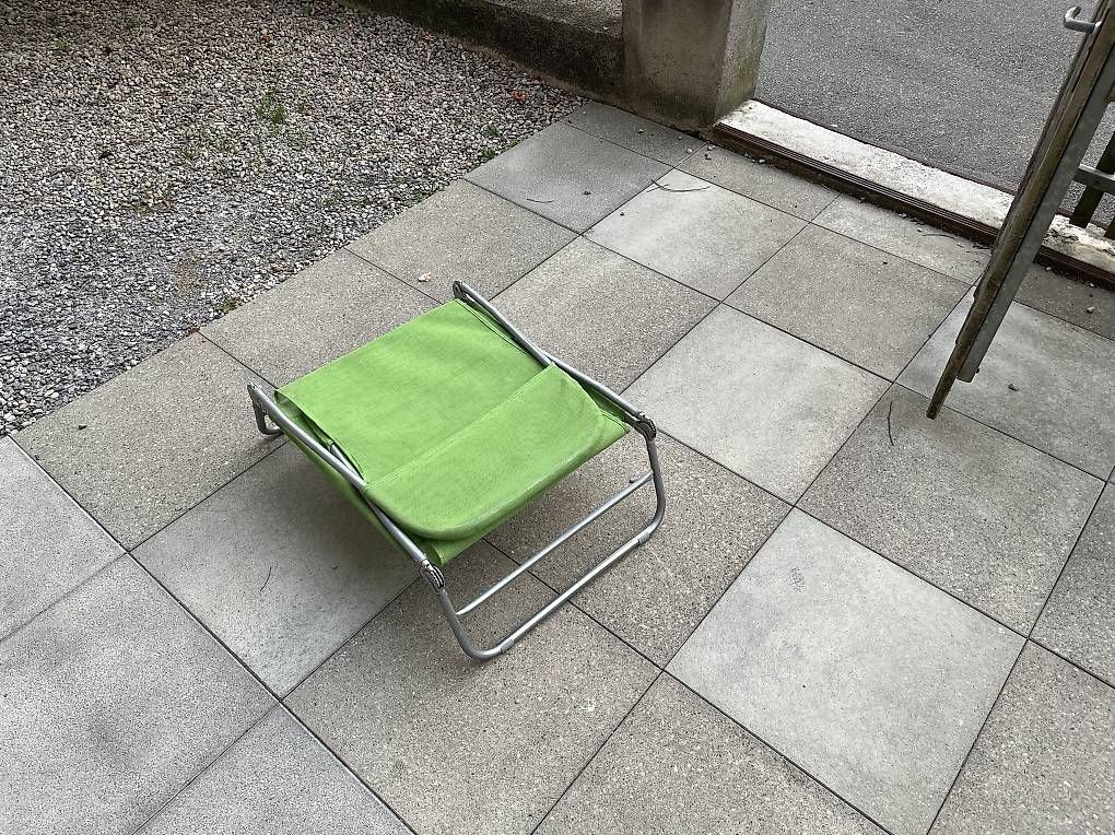 Chaises longues: Zwei Liegestühle, faltbar – D'occasion à Zürich par ark_bst7 2