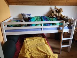 Lit d’enfants en hauteur, vendu avec matelas