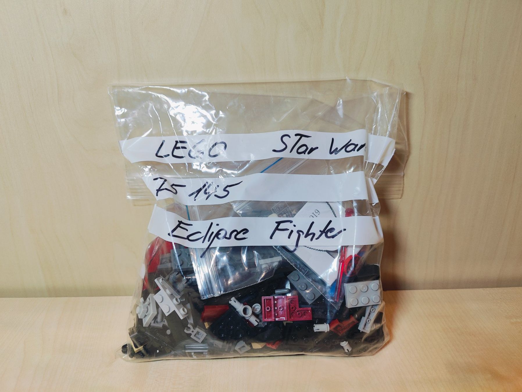 Lego Jeux de construction: Lego Star Wars 75145 Eclipse Fighter – D'occasion à Sulgen par WhiteWolf3 2
