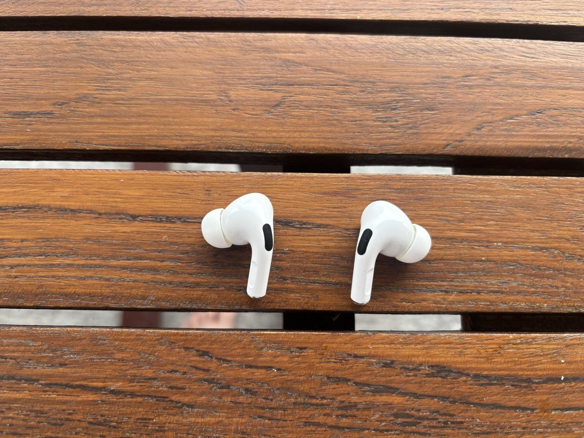 Apple Cuffie: AirPods Pro 1. Gen ohne Gehäuse – Difettoso da Oberentfelden venduto da ced_8sjq 7
