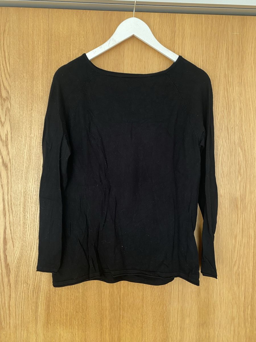 Maglioni & Felpe: dünner Pullover / Langarmshirt schwarz Grösse S – Usato da Ittigen venduto da carpediempotato
