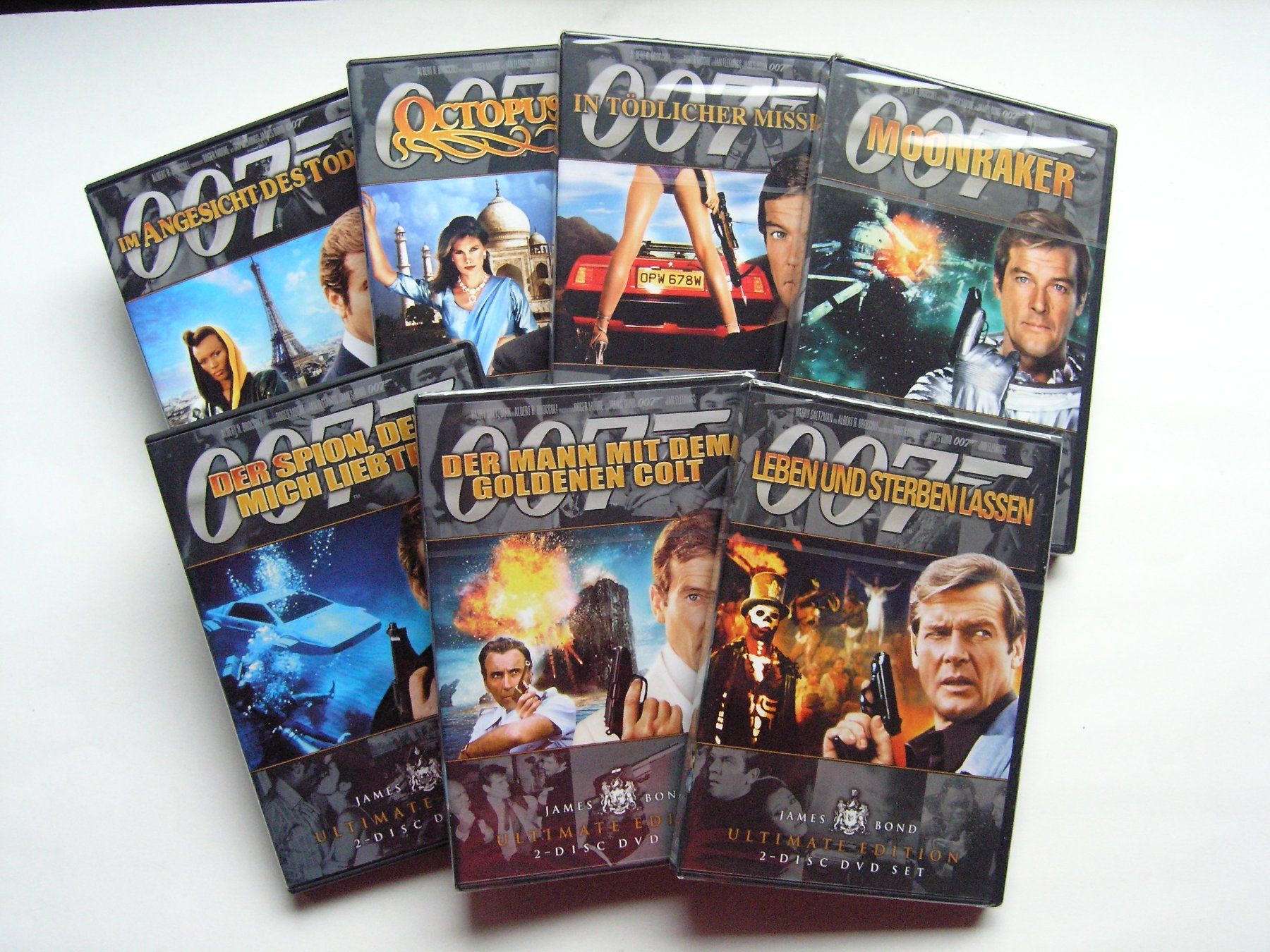 Tutti i DVDs: JAMES BOND 007 ROGER MOORE ULTIMATE 2 DVD EDITION – Nuovo (secondo la descrizione) da Zuzwil SG venduto da vette13 5