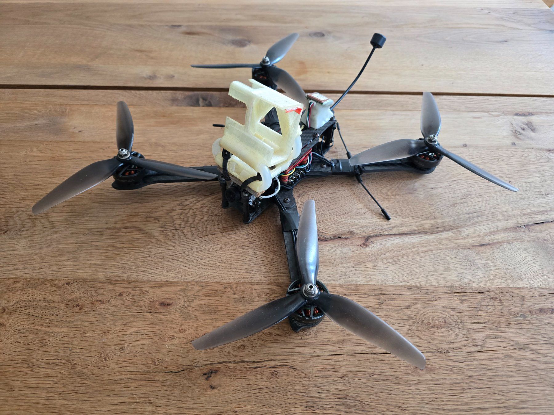 TBS Modellismo RC: FPV Longrange 7Zoll HDZero TBS Crossfire Copter Drohne – Usato da Escholzmatt venduto da MrColinZ