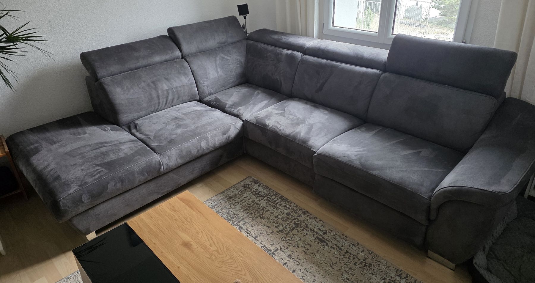 Sofas: Ecksofa mit Relaxfunktion – Gebraucht aus Schübelbach von Emilia_01