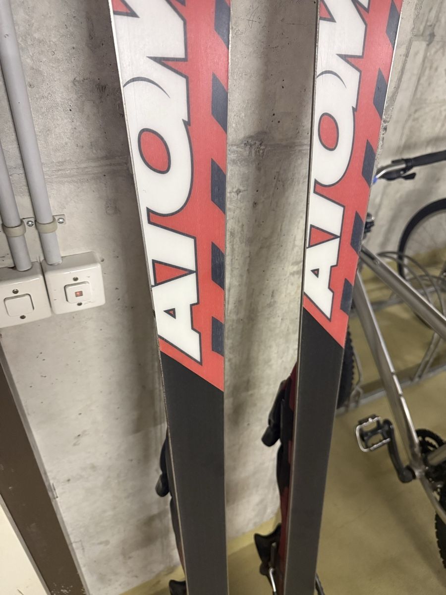 Sci: Atomic Ski, Top Zustand. Grösse ca.169cm – Usato da Interlaken venduto da saanduusch