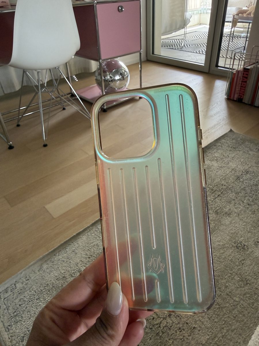 Covers & Schutzfolien: RIMOWA Coque iPhone 16 Pro iridescent – Gebraucht aus Wallisellen von rac_sy2x 3