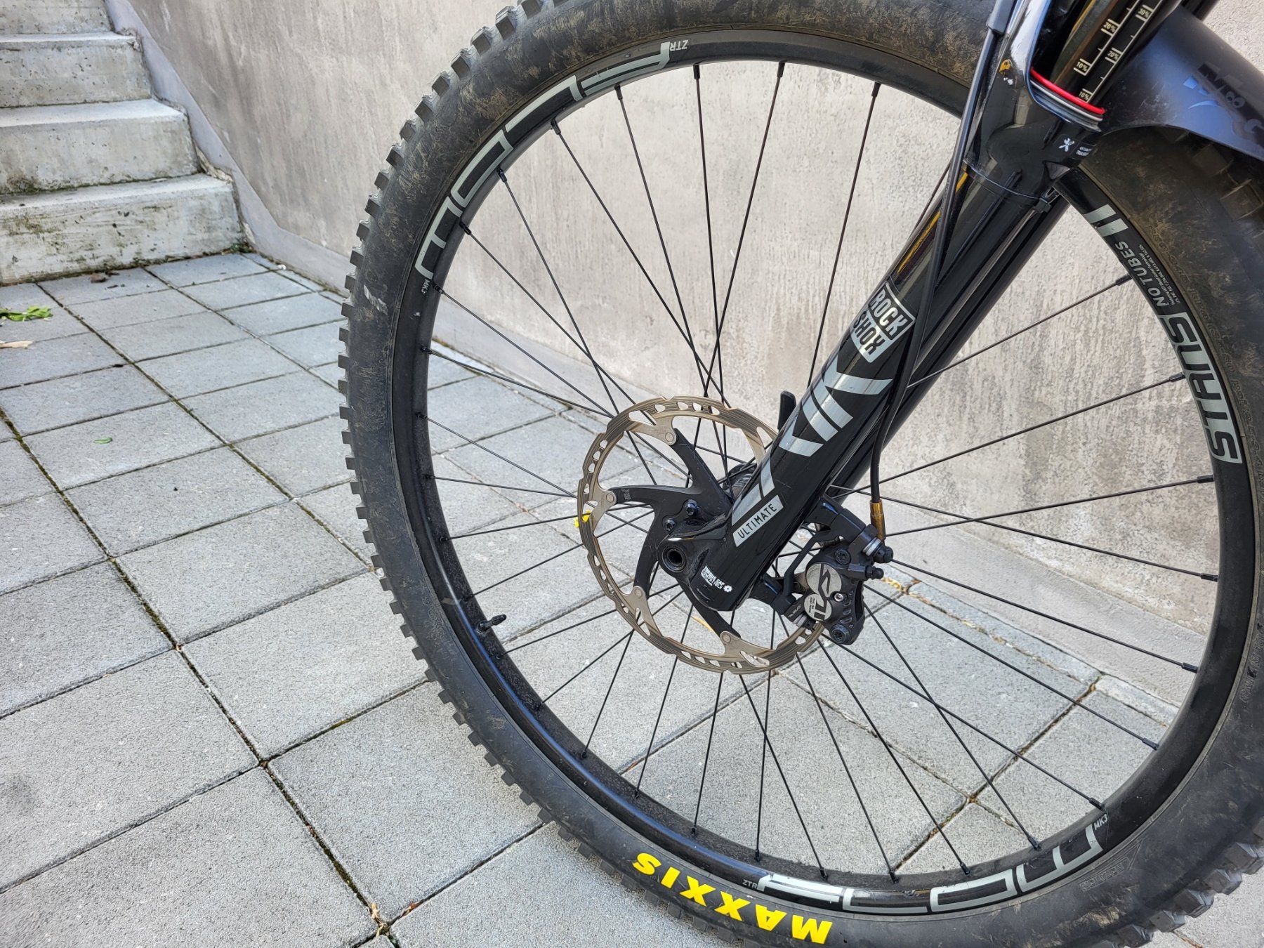 Propain Velos: Mountainbike Propain Tyee CF – Gebraucht aus Brig von phi_6kcw 2