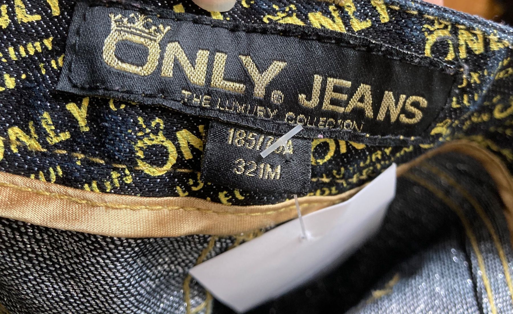 Only Jeans: Only Jeans schwarz/Glitzer – Gebraucht aus Wädenswil von qla76_wh 4