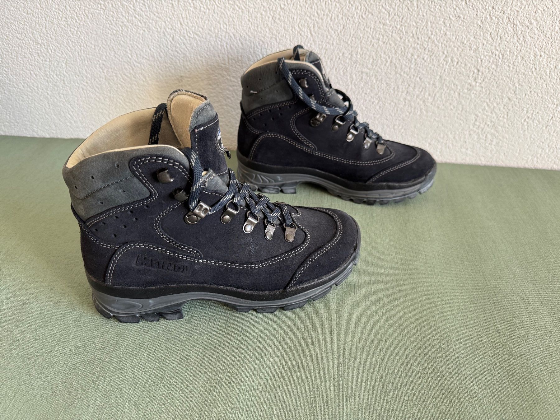 Meindl Scarpe da uomo: MEINDL Wanderschuhe 2 x getragen Gr 37 – Nuovo (secondo la descrizione) da Frauenfeld venduto da guli11 2