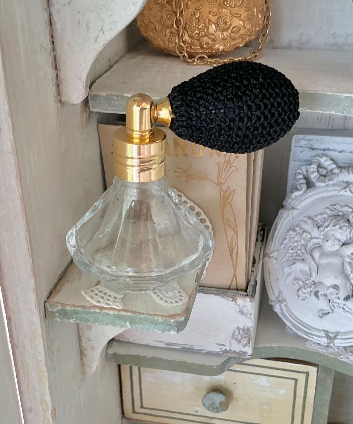 Flacons: HERZIGER ALTER PARFUM ZERSTÄUBER – D'occasion à Zell LU par Silvermemory 1