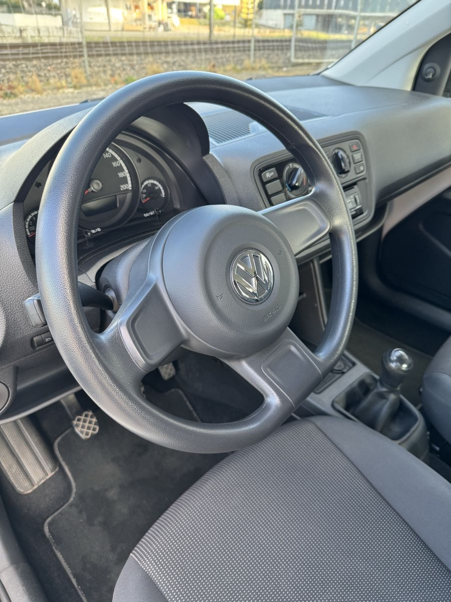 VW Autos: VW UP 1.0 BTM 44kW – D'occasion à Hombrechtikon par UHR-Macher 6