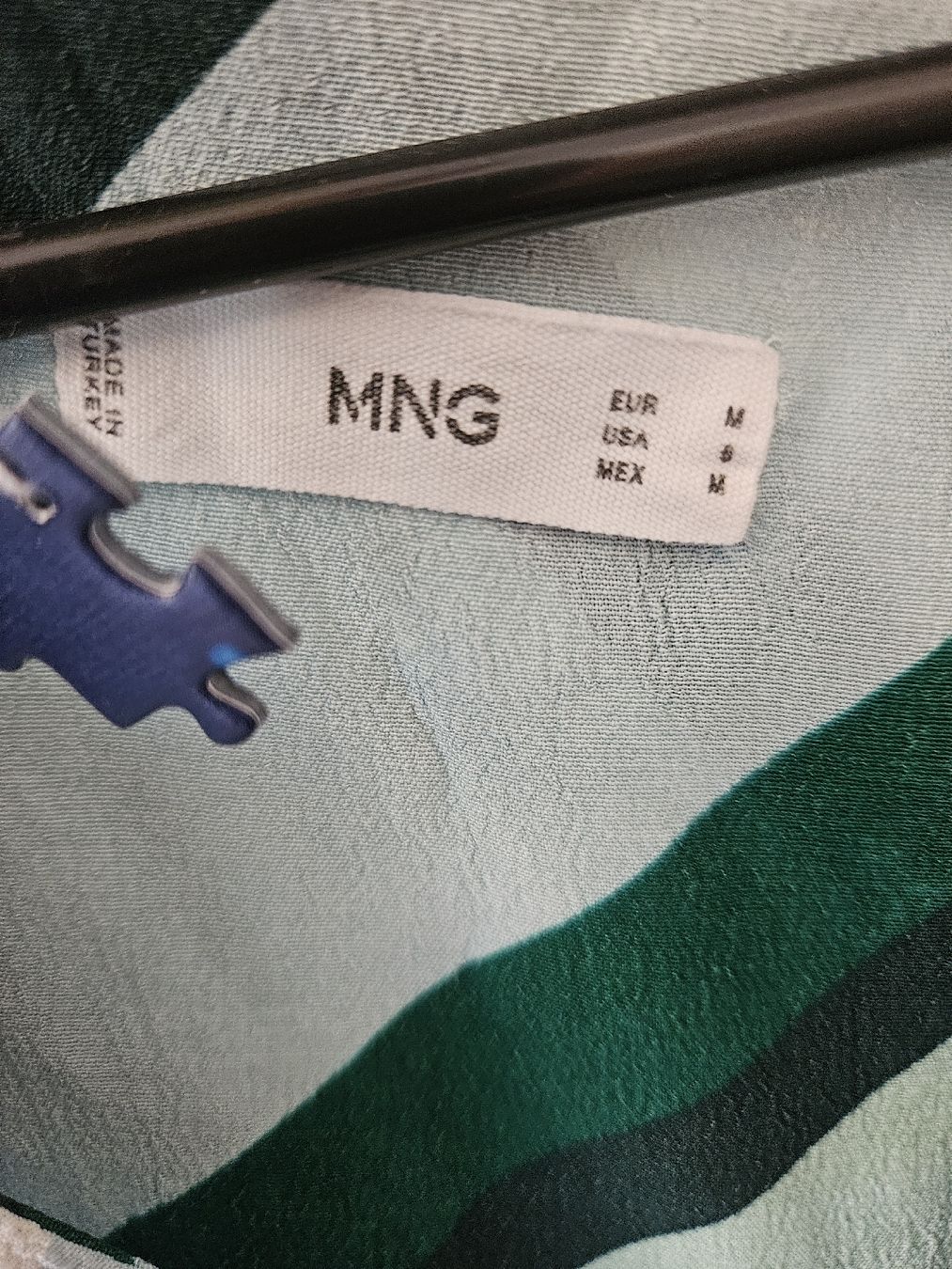 Mango Camicette: Mango Bluse mit grünen Streifen,  Grösse M – Nuovo (secondo la descrizione) da Ormalingen venduto da nomolnoi 3