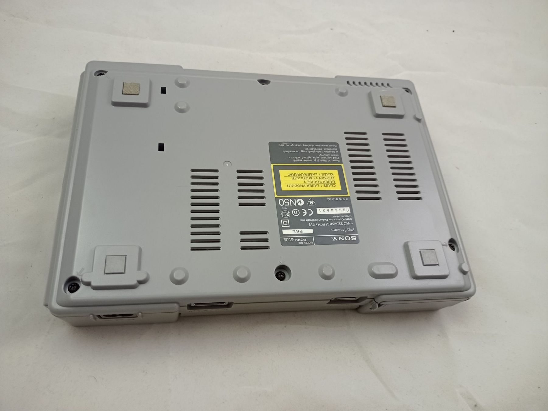 Console: Sony Playstation 1 Konsole mit OVP – Usato da Buchs AG venduto da SellAndBuyX 7