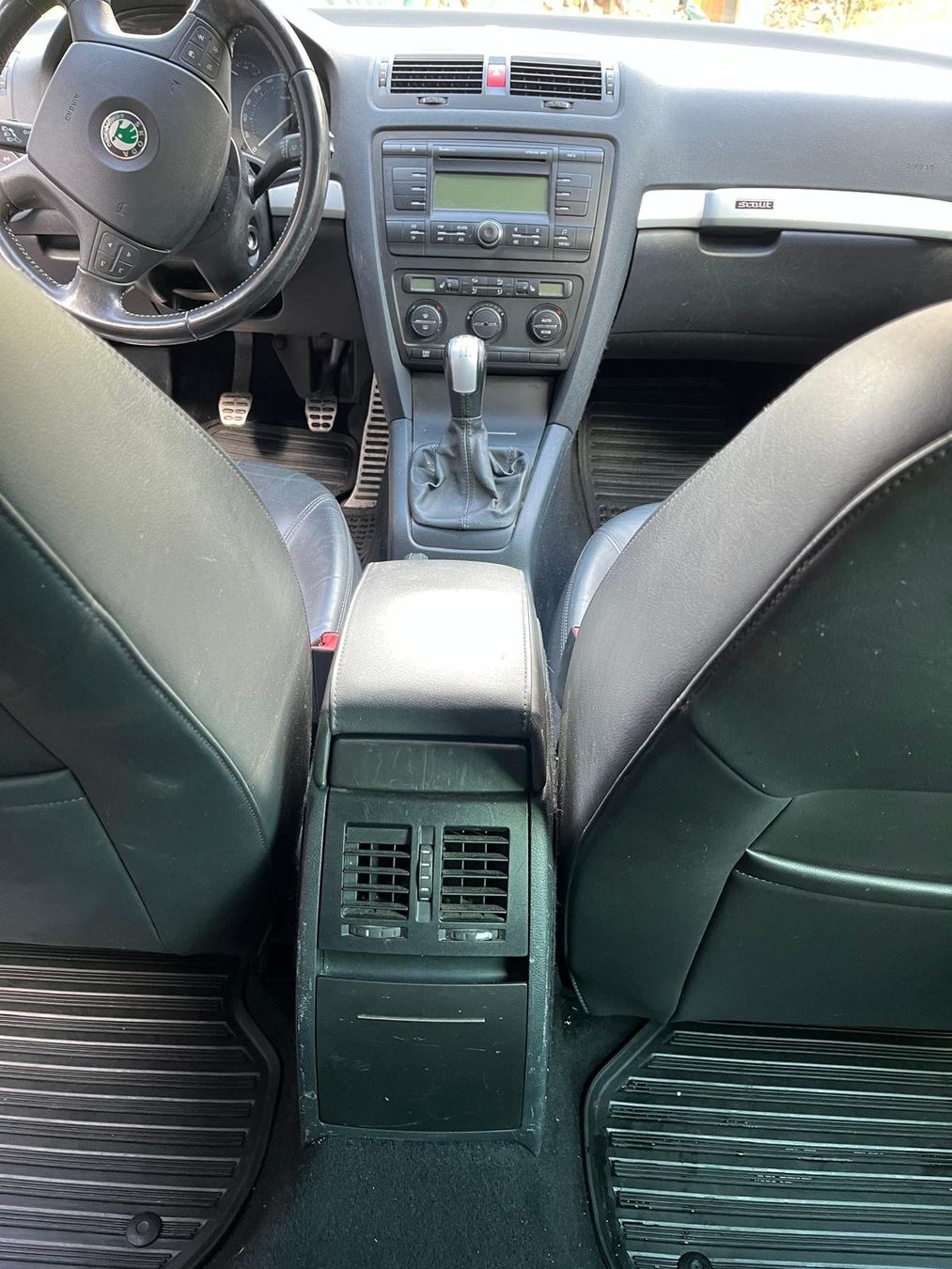 Skoda Automobili: Skoda Octavia Scout 4x4 – Usato da Meiringen venduto da Adi92mei 3
