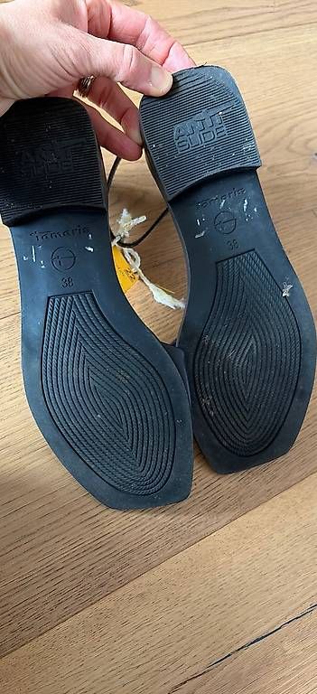 Scarpe da donna: Sandale Leder – Usato da Schwarzenburg venduto da SchoggoLoggo 2
