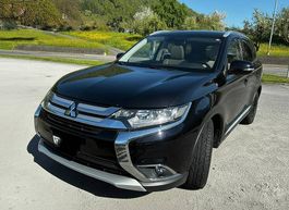 Mitsubishi Outlander 2.2 DID Diamond