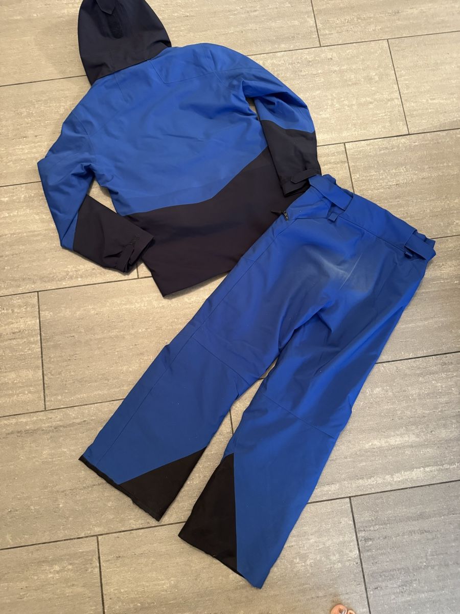 Peak Performance Completi: Peak Performance Skianzug - blau/schwarz - Gr 150 – Usato da Chur venduto da quaki2010 1