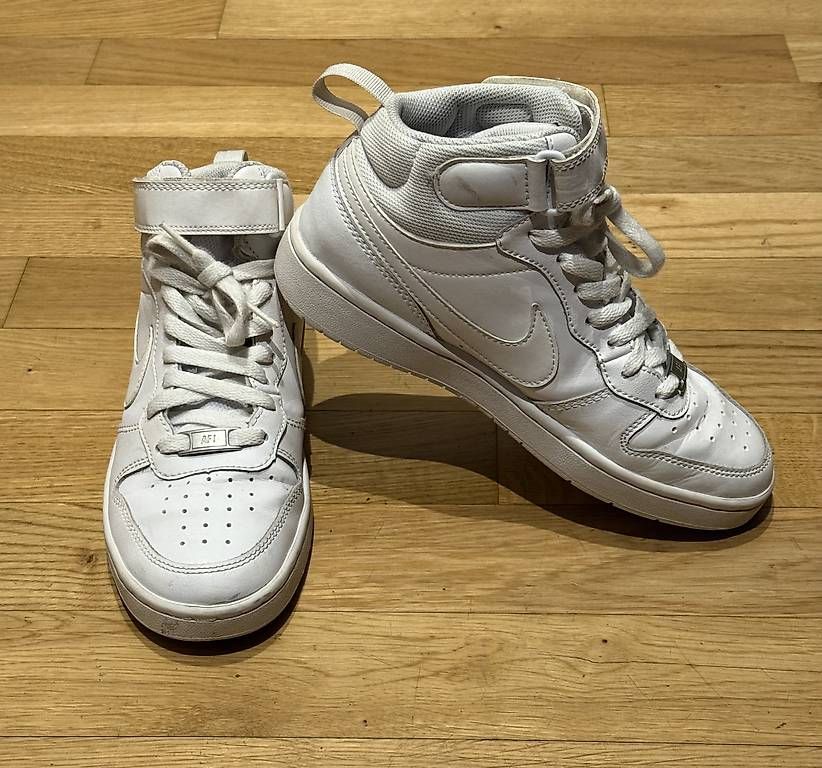 Nike Herrenschuhe: NIKE Air Force 1 '07 Sneaker Gr. 38 – Neu (gemäss Beschreibung) aus Zürich von sunsilvana
