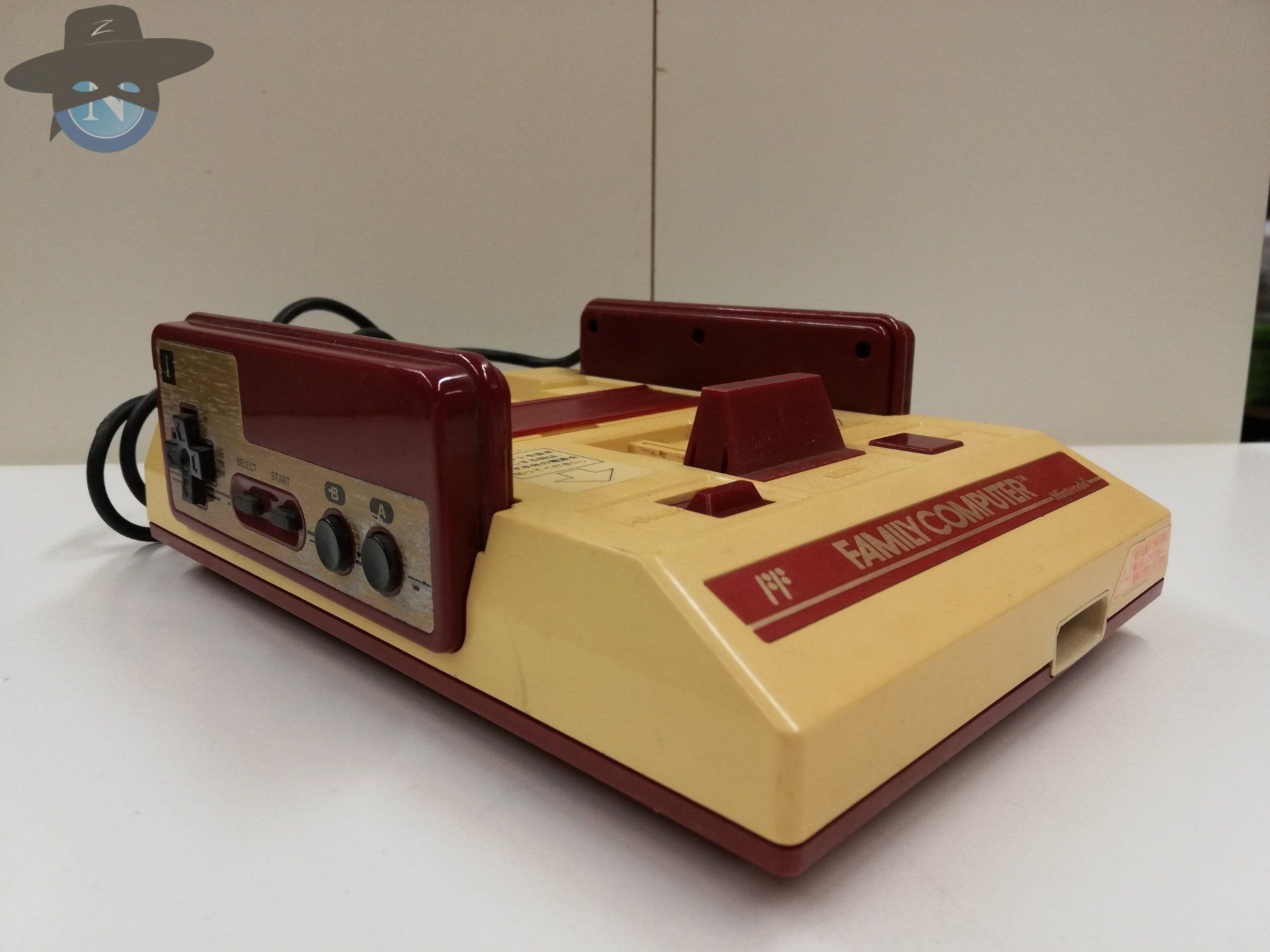 Nintendo Console: Famicom (jap Version des Nintendo NES) - getestet, läuft – Usato da St. Gallen venduto da zorro_dc 2