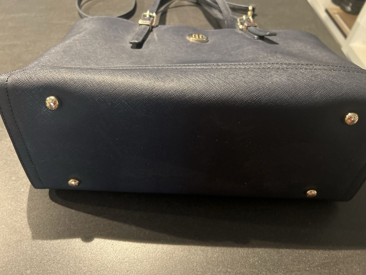 Tommy Hilfiger Taschen für Damen: Tommy Hilfiger Shopper Handtasche  – Gebraucht aus Frick von nikki09 1