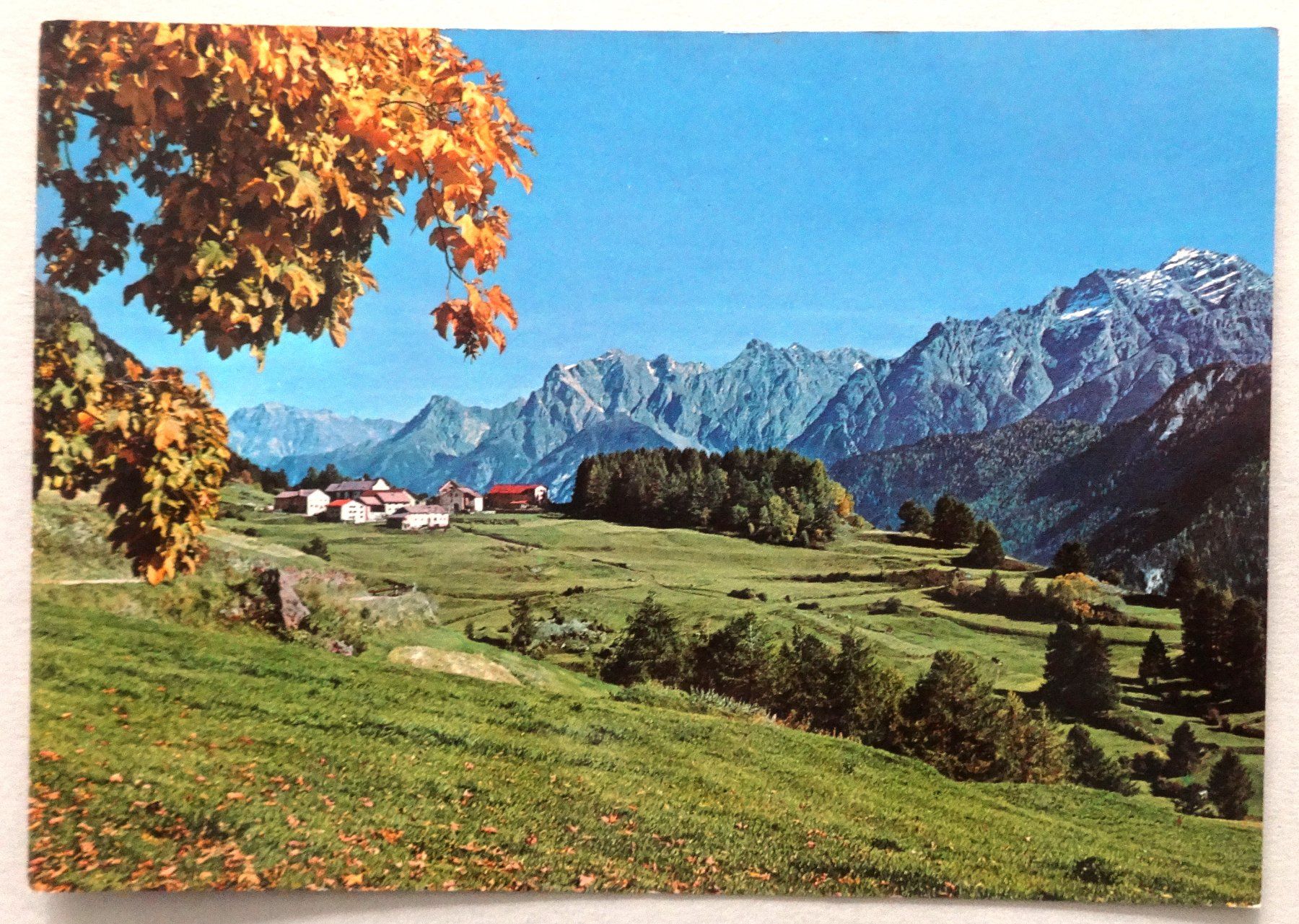 Cartes postales: Blick von Guarda gegen Bos-cha, 1670 m – D'occasion à Fétigny par Billy2miny
