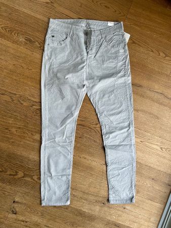 Hose, Gang  //NEU// 32
