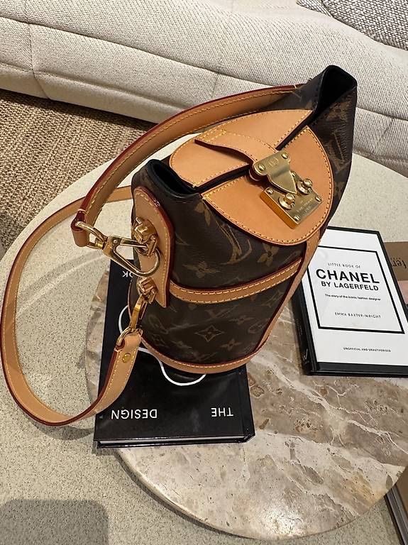 Louis Vuitton Taschen: LOUIS VUITTON TASCHE – Neu (gemäss Beschreibung) aus Schwyz von bofb 2