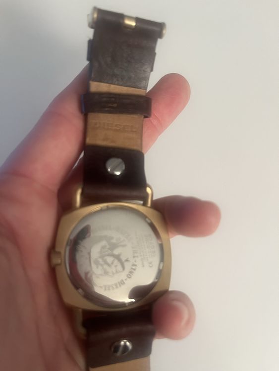 Diesel Montres: Diesel Uhr Retro – D'occasion à Kerzers par del13 7