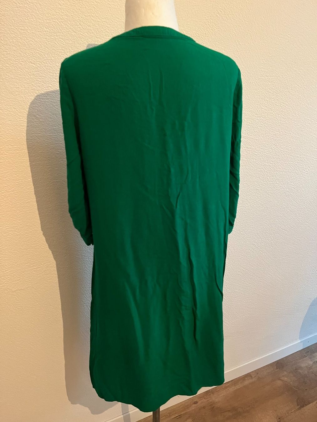 Kleider: Angenehmes Kleid, Viskose, NEU, Einheitsgr. , NP 79.- – Neu (gemäss Beschreibung) aus Altendorf von Beauty_Girl83 3
