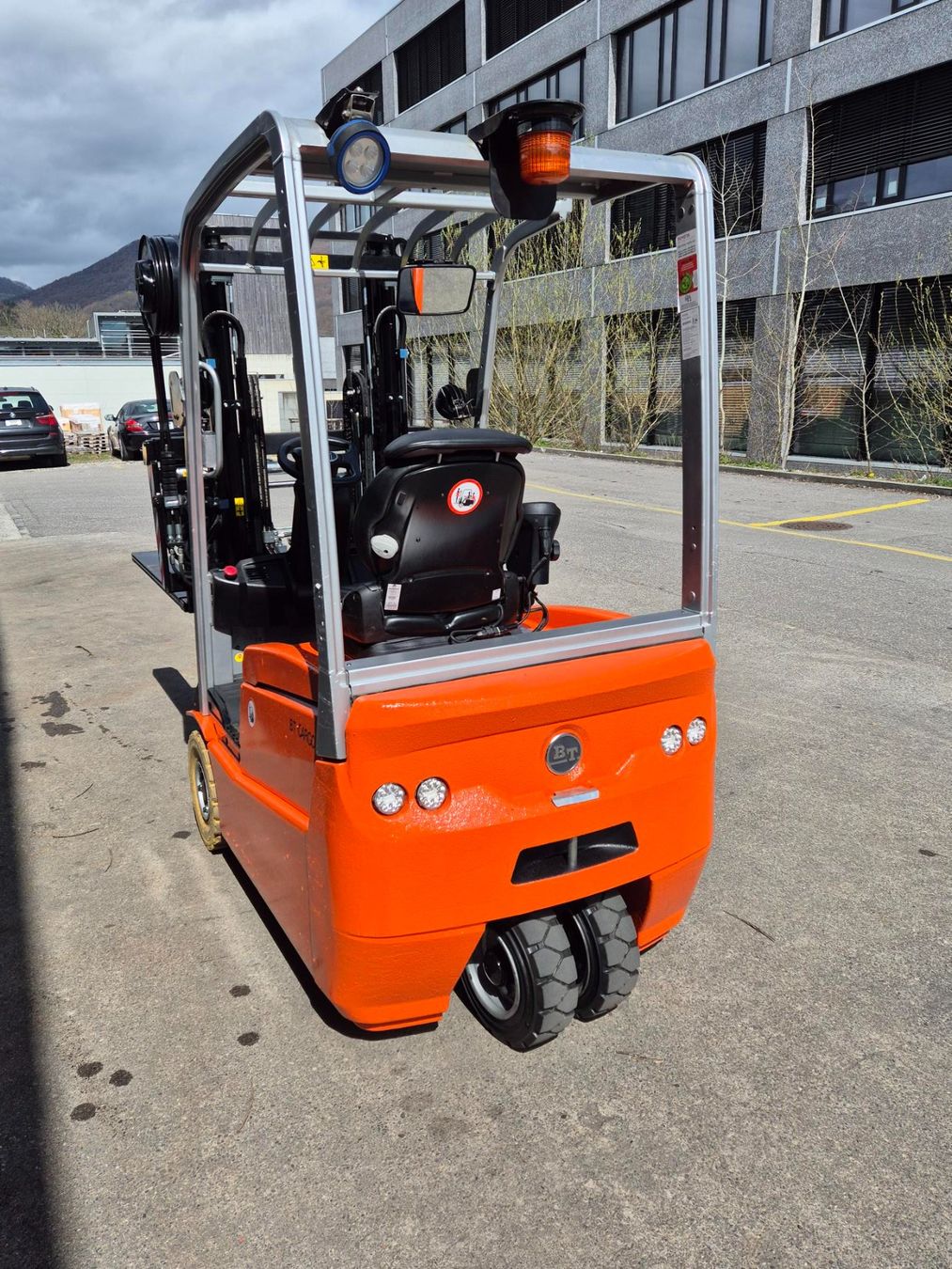 Toyota Carrelli elevatori e a forche: Toyota BT Elektro Gabelstapler – Usato da Aarau venduto da LM-Handel 1