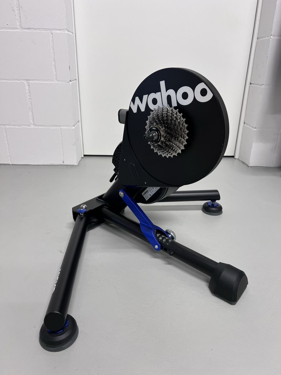 Wahoo Hometrainer: Wahoo Kickr V3 Rollentrainer – Usato da Heiden venduto da BaenzP 1